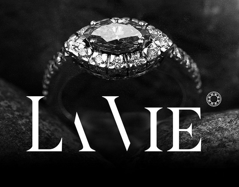 Днем клумба спит, а после заката оживает: 8 цветов для сада, которые просыпаются ночью
